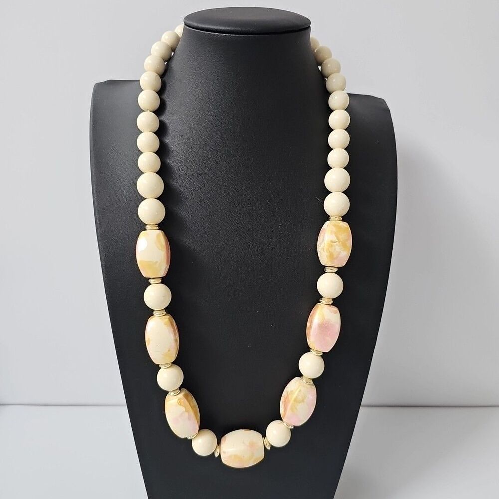 Vintage Beaded Necklace Summer Lucite Golden Pink Swirl Gold Tone 24 in